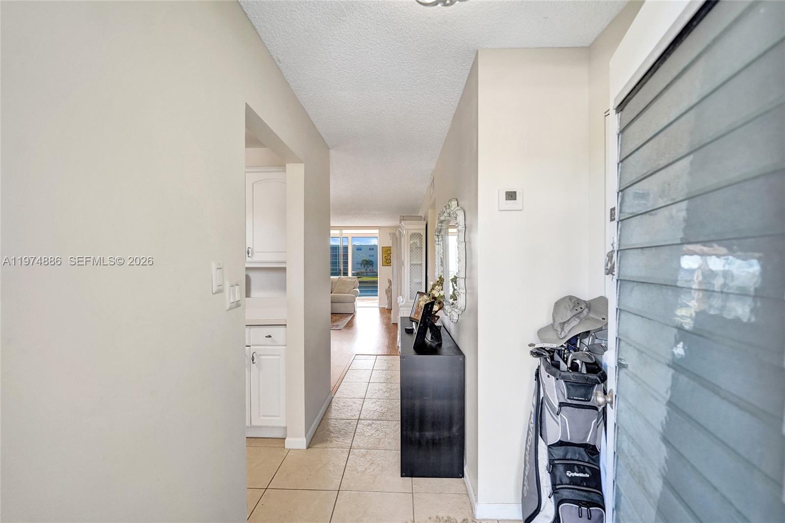 MEADOWBROOK LAKES CONDO - Residential