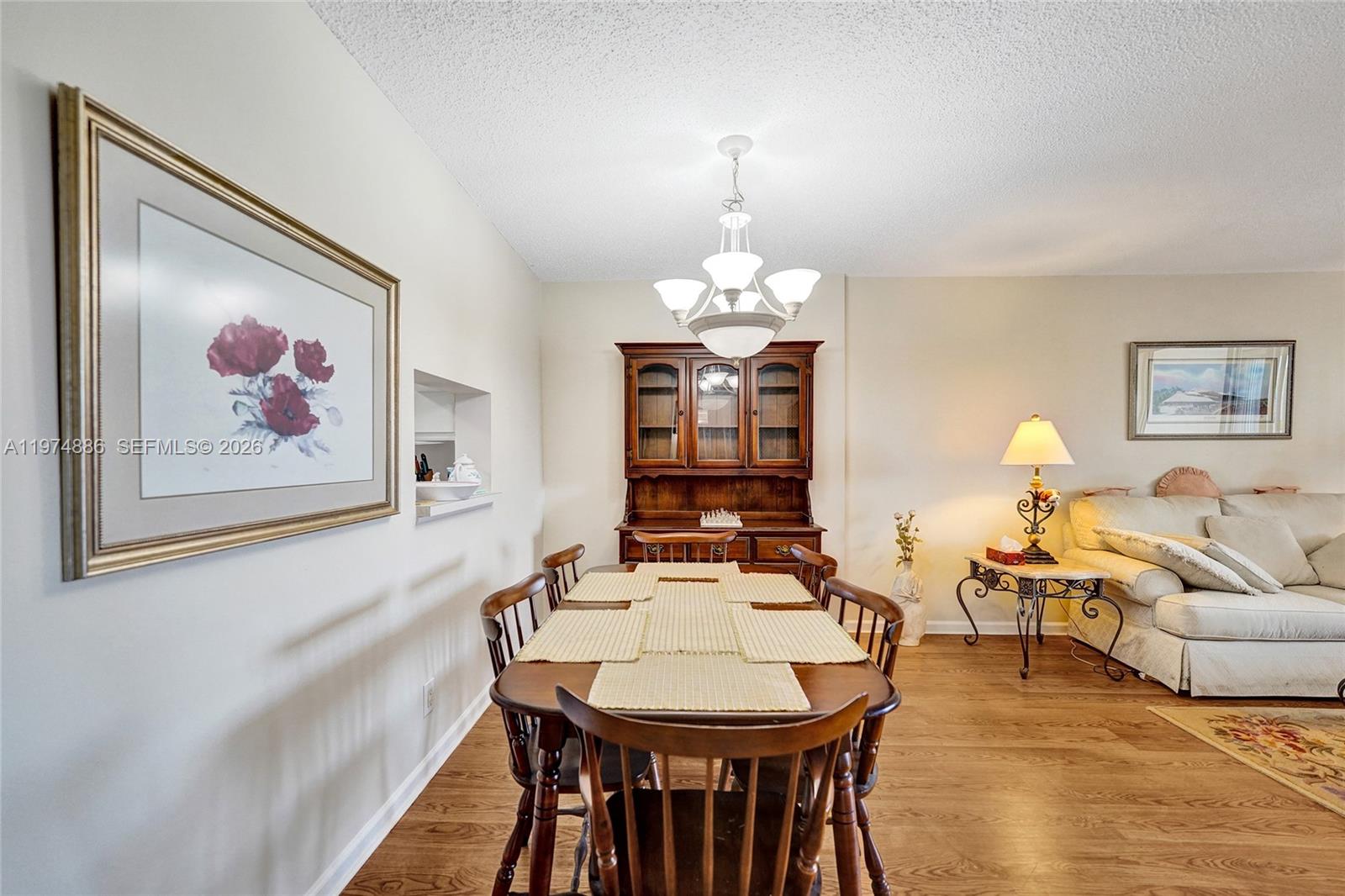 MEADOWBROOK LAKES CONDO - Residential