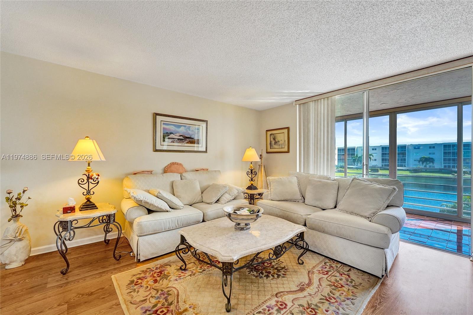 MEADOWBROOK LAKES CONDO - Residential