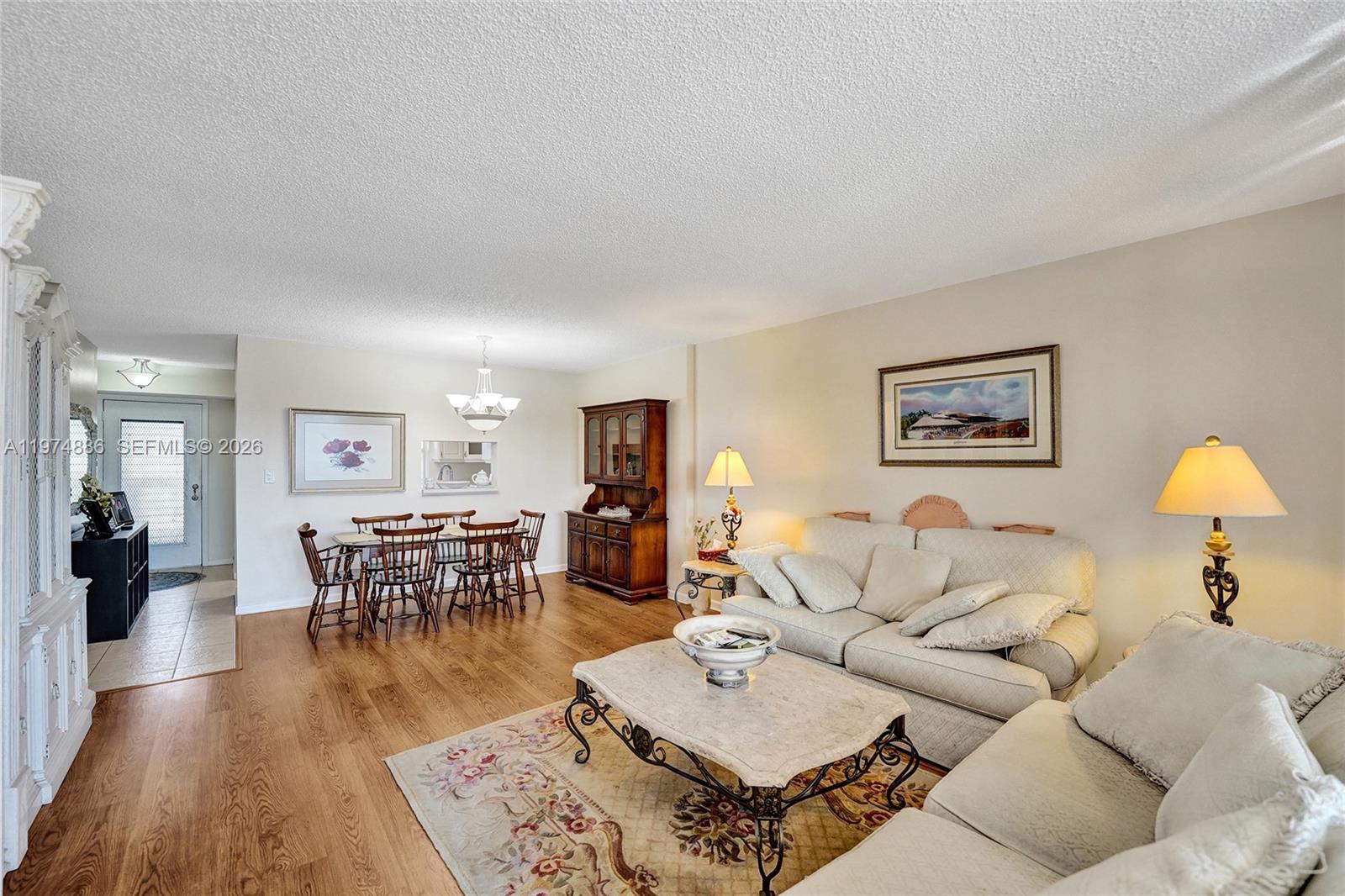 MEADOWBROOK LAKES CONDO - Residential