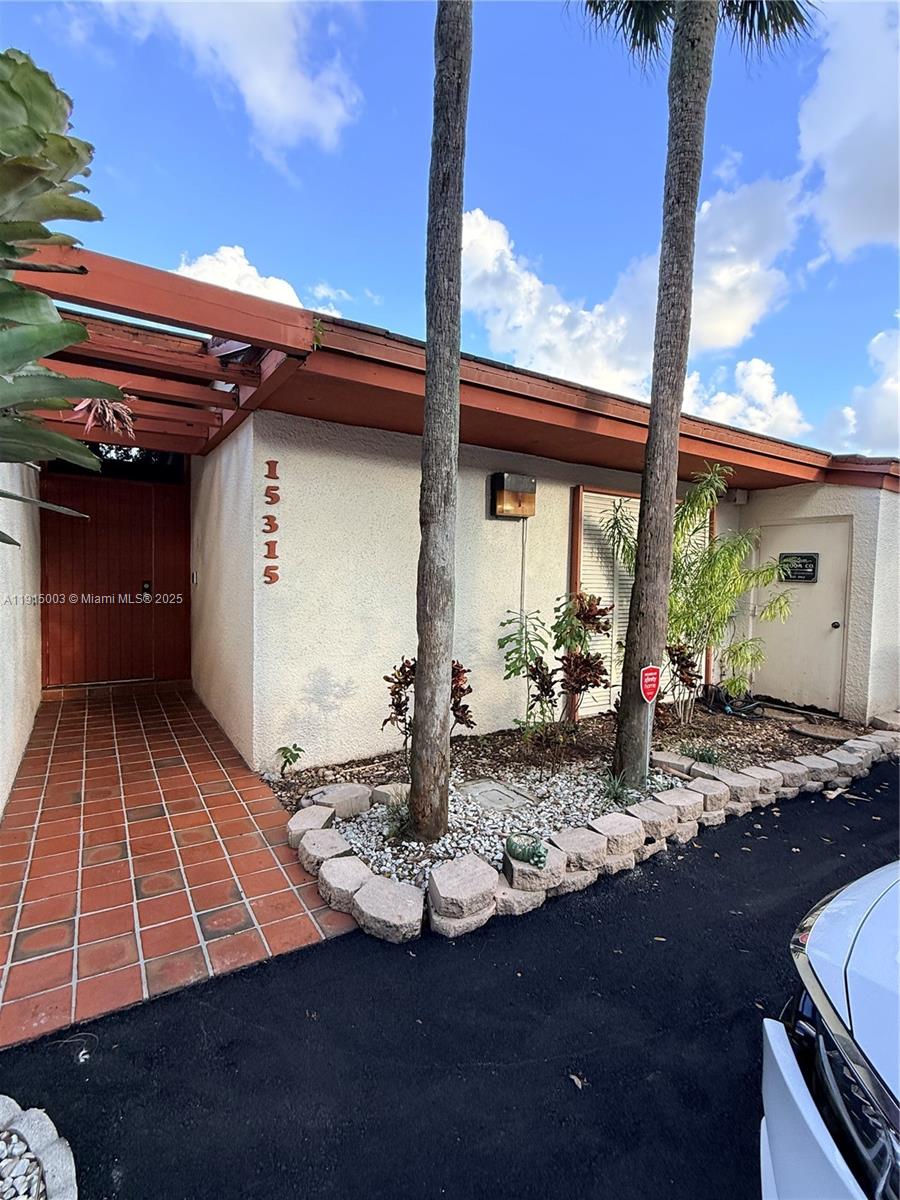 MIAMI LAKES LOCH ISLE - Residential Lease