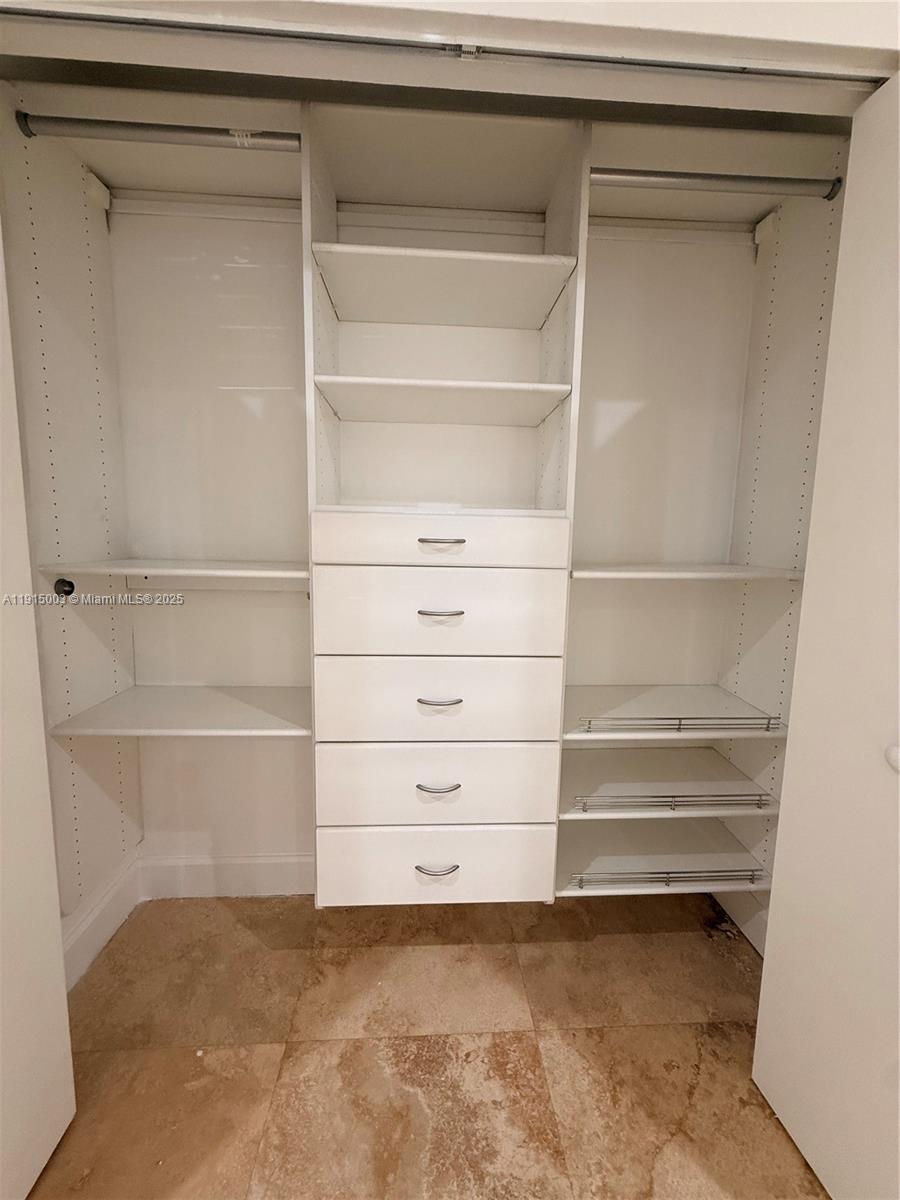 MIAMI LAKES LOCH ISLE - Residential Lease