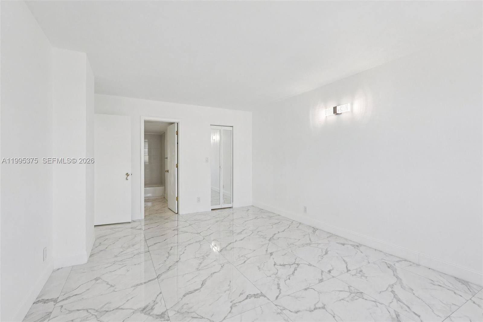 POMPANO BEACH CLUB NORTH - Residential