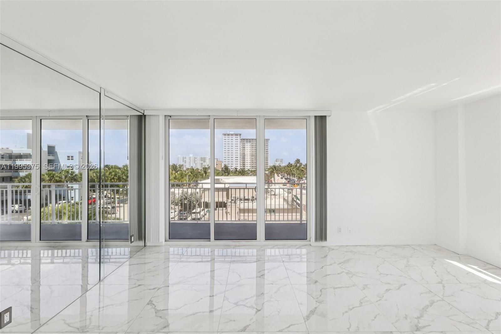 POMPANO BEACH CLUB NORTH - Residential