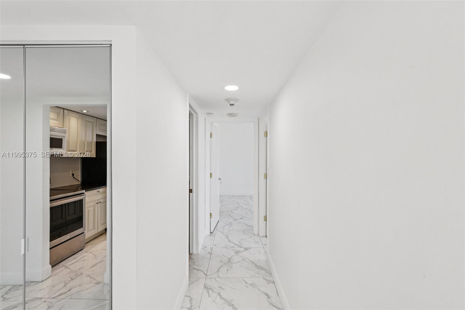 POMPANO BEACH CLUB NORTH - Residential