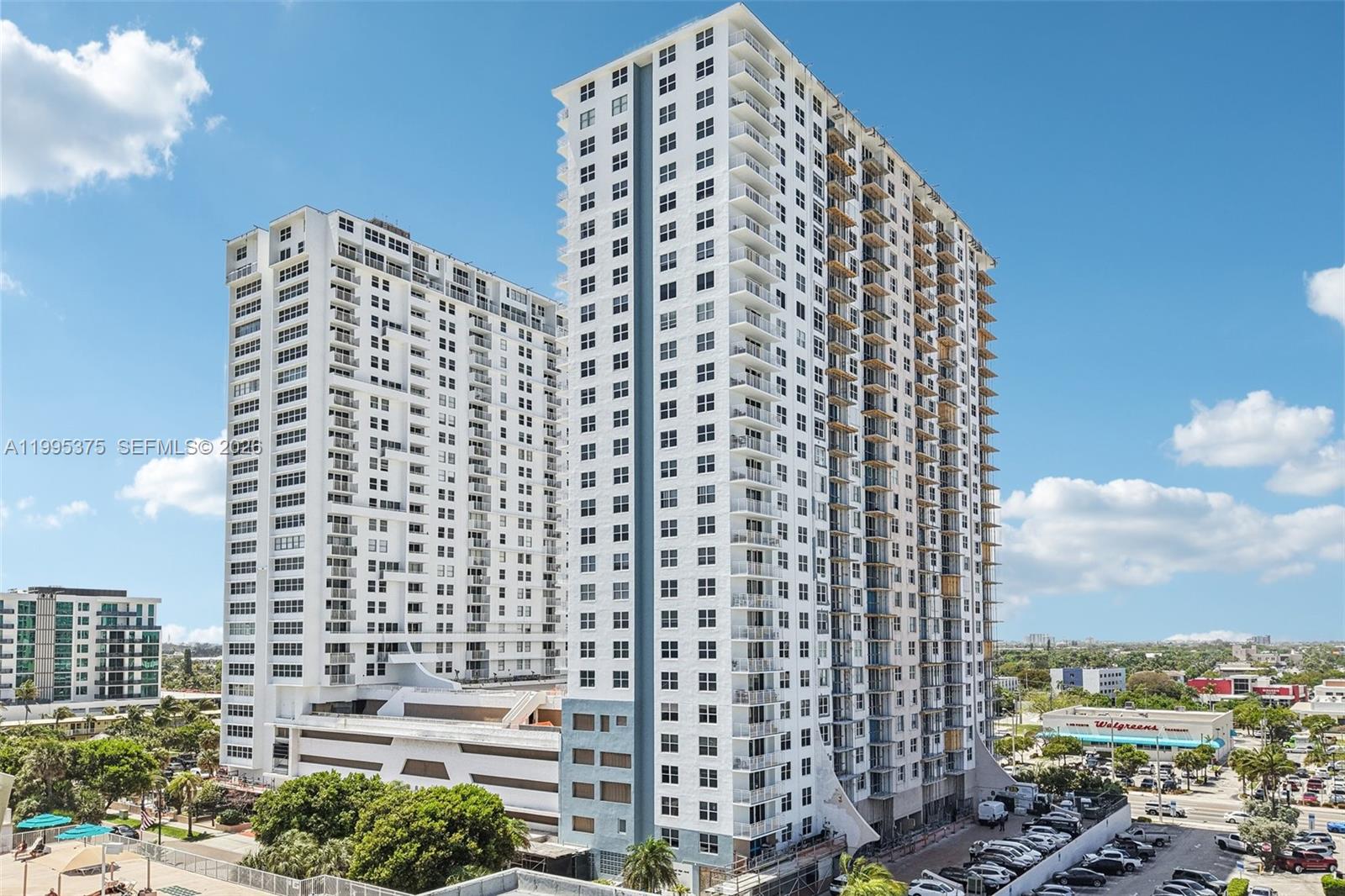 POMPANO BEACH CLUB NORTH - Residential