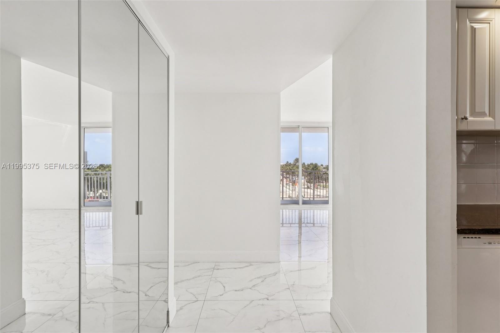 POMPANO BEACH CLUB NORTH - Residential