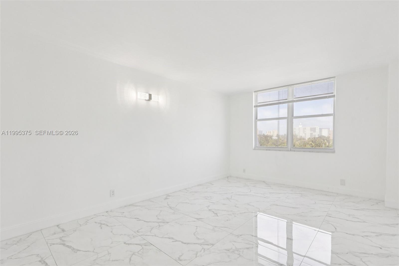 POMPANO BEACH CLUB NORTH - Residential