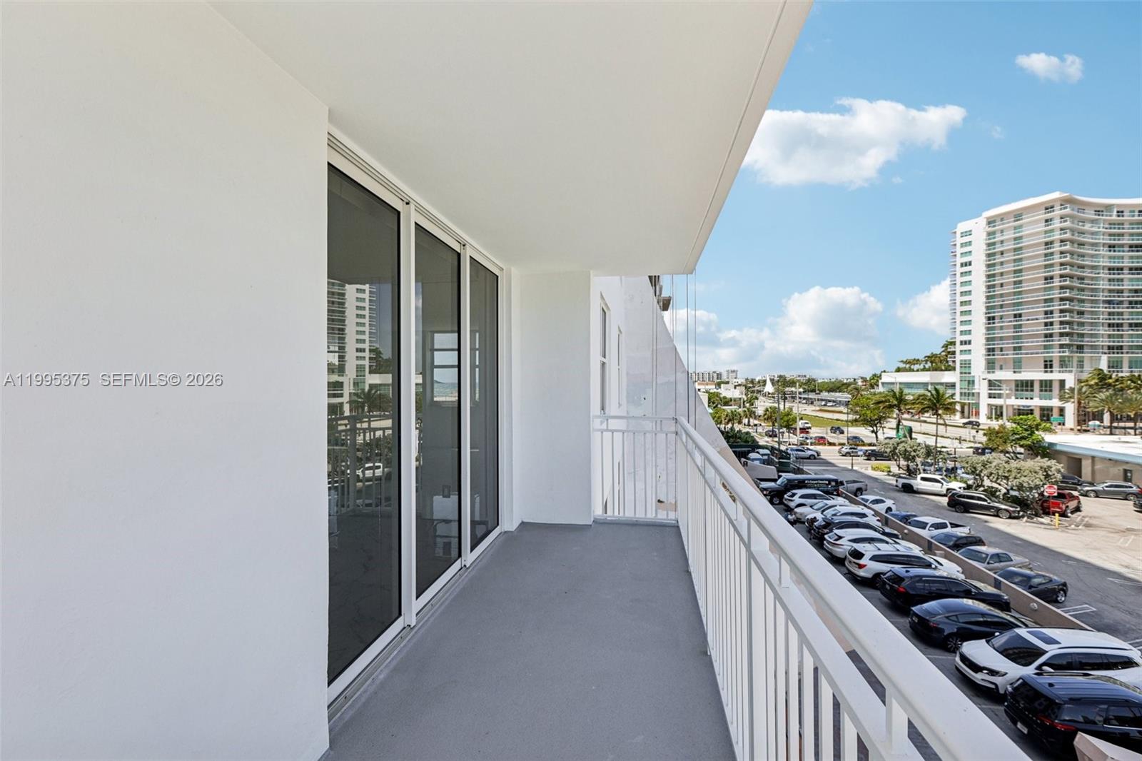 POMPANO BEACH CLUB NORTH - Residential