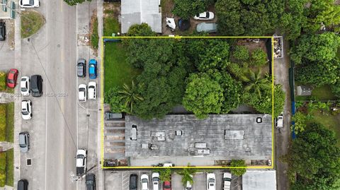 1550 NW 28th St Miami FL 33142