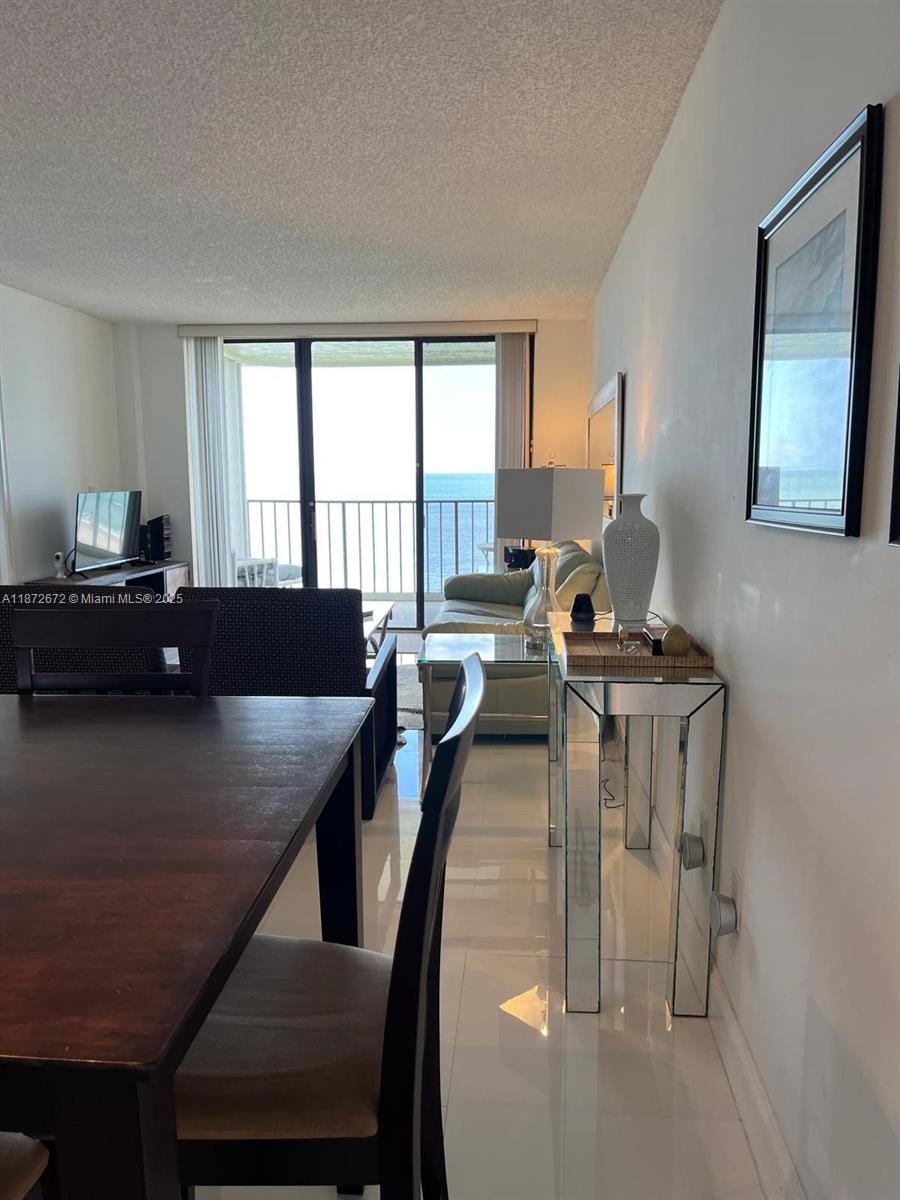 OCEAN HARBOUR SOUTH CONDO - Residential
