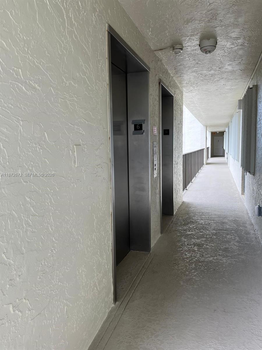 OCEAN HARBOUR SOUTH CONDO - Residential