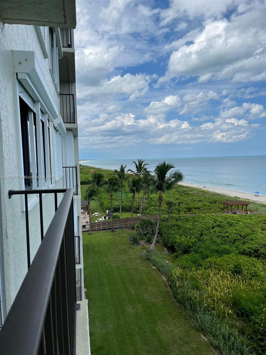 OCEAN HARBOUR SOUTH CONDO - Residential