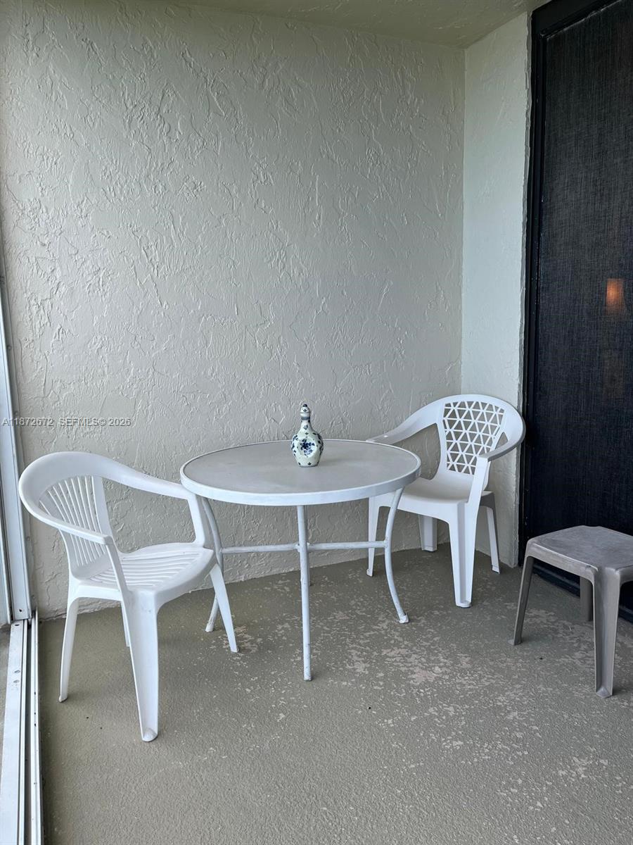 OCEAN HARBOUR SOUTH CONDO - Residential