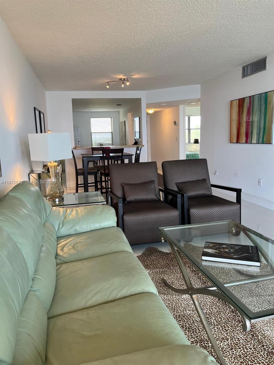 OCEAN HARBOUR SOUTH CONDO - Residential