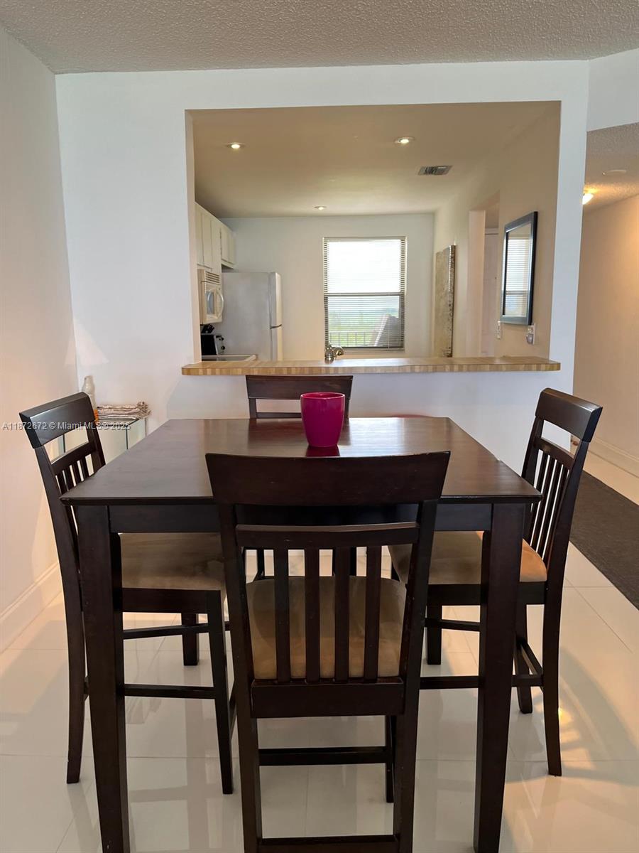 OCEAN HARBOUR SOUTH CONDO - Residential