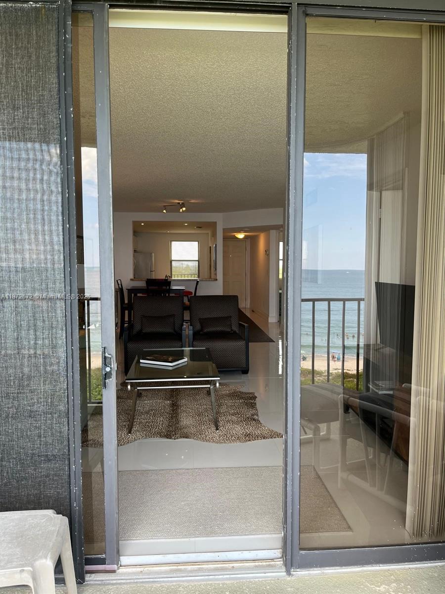 OCEAN HARBOUR SOUTH CONDO - Residential