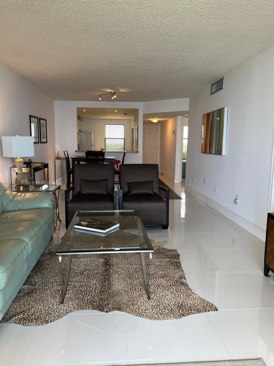 OCEAN HARBOUR SOUTH CONDO - Residential