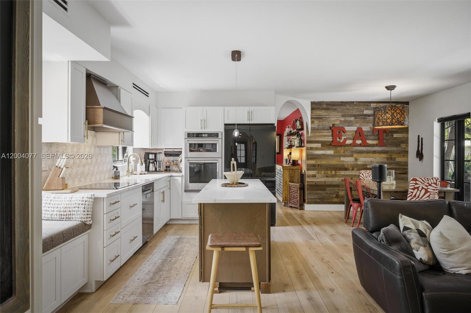 CORAL GABLES GRANADA SEC - Residential