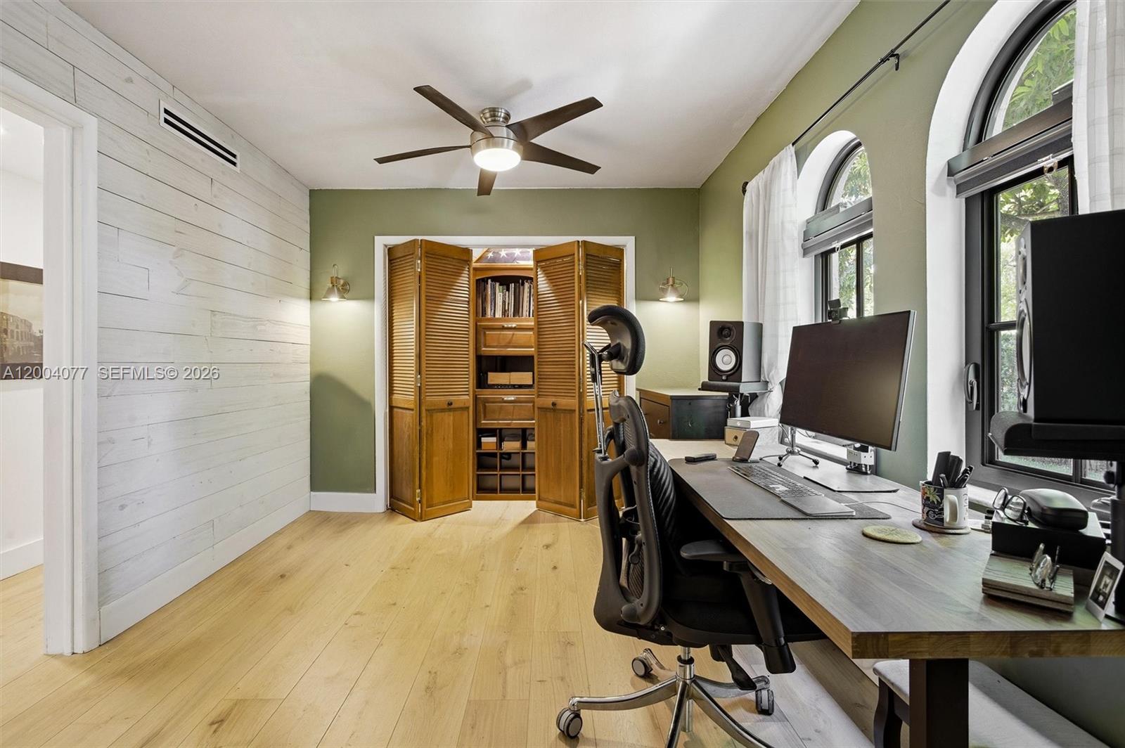 CORAL GABLES GRANADA SEC - Residential