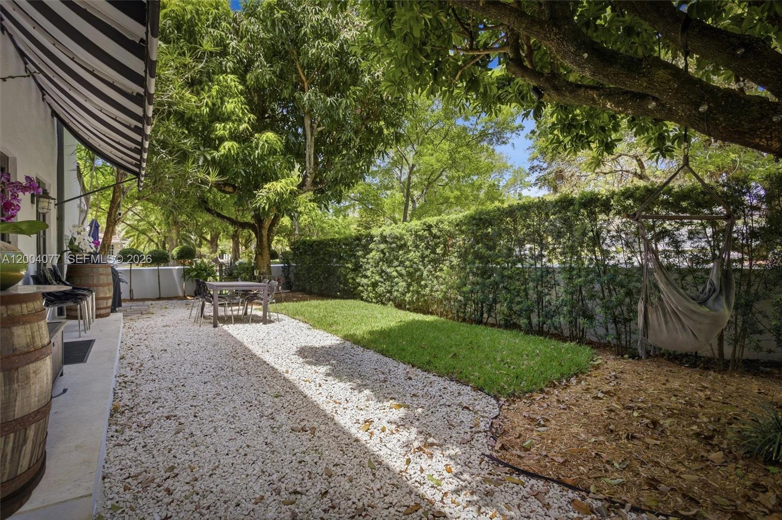 CORAL GABLES GRANADA SEC - Residential