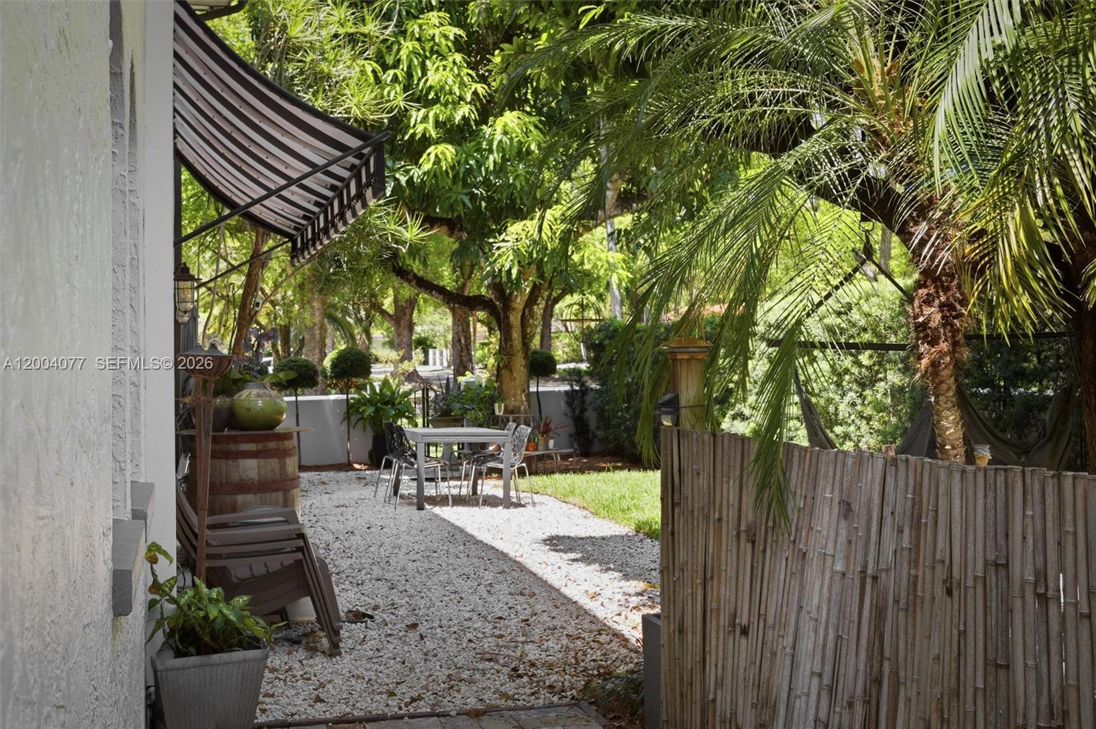 CORAL GABLES GRANADA SEC - Residential