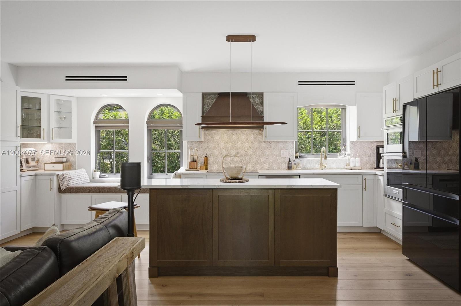 CORAL GABLES GRANADA SEC - Residential