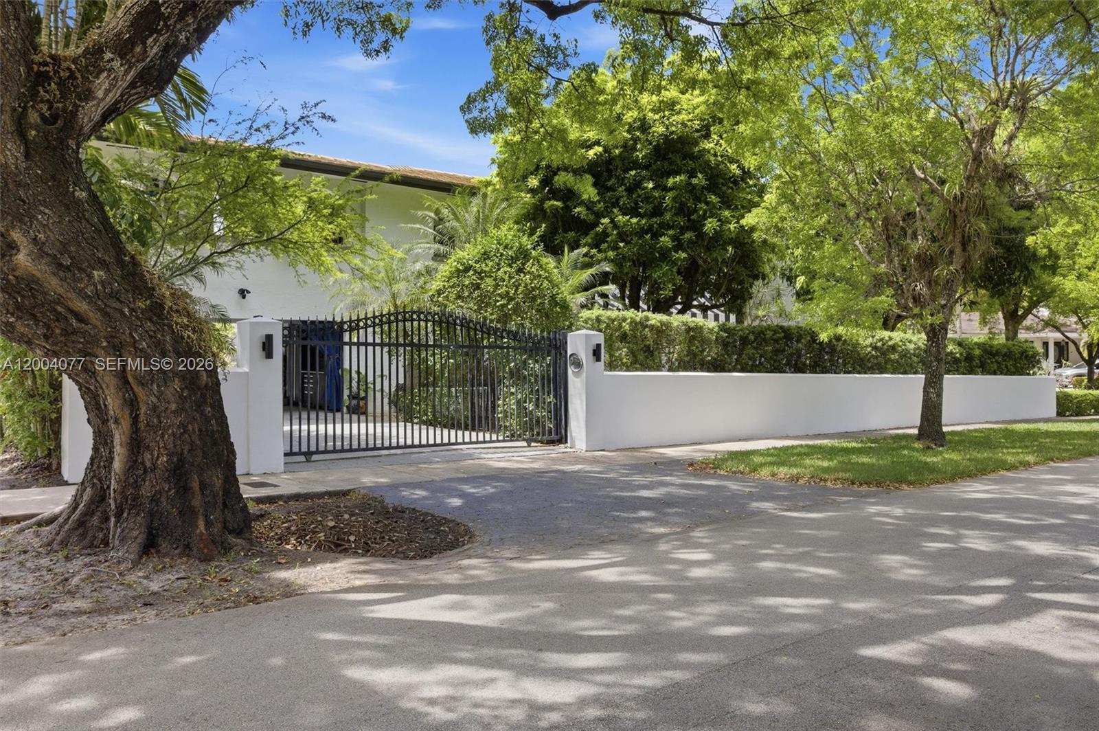 CORAL GABLES GRANADA SEC - Residential