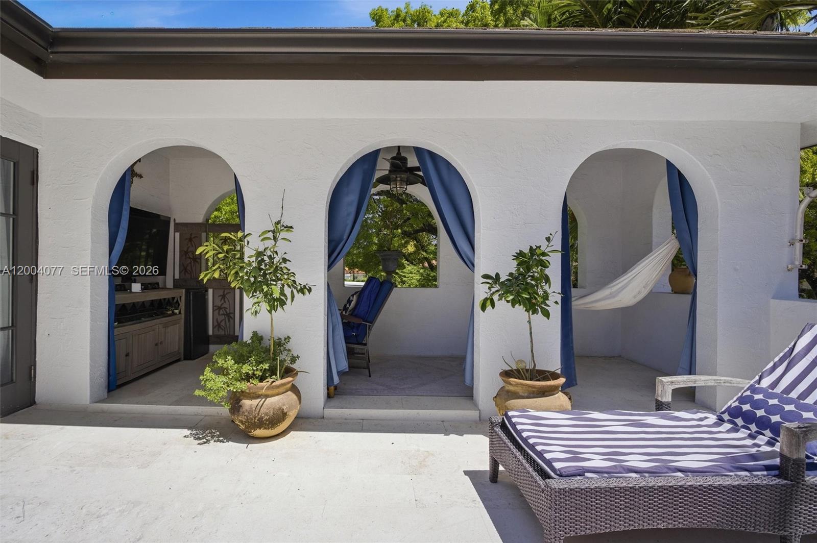 CORAL GABLES GRANADA SEC - Residential