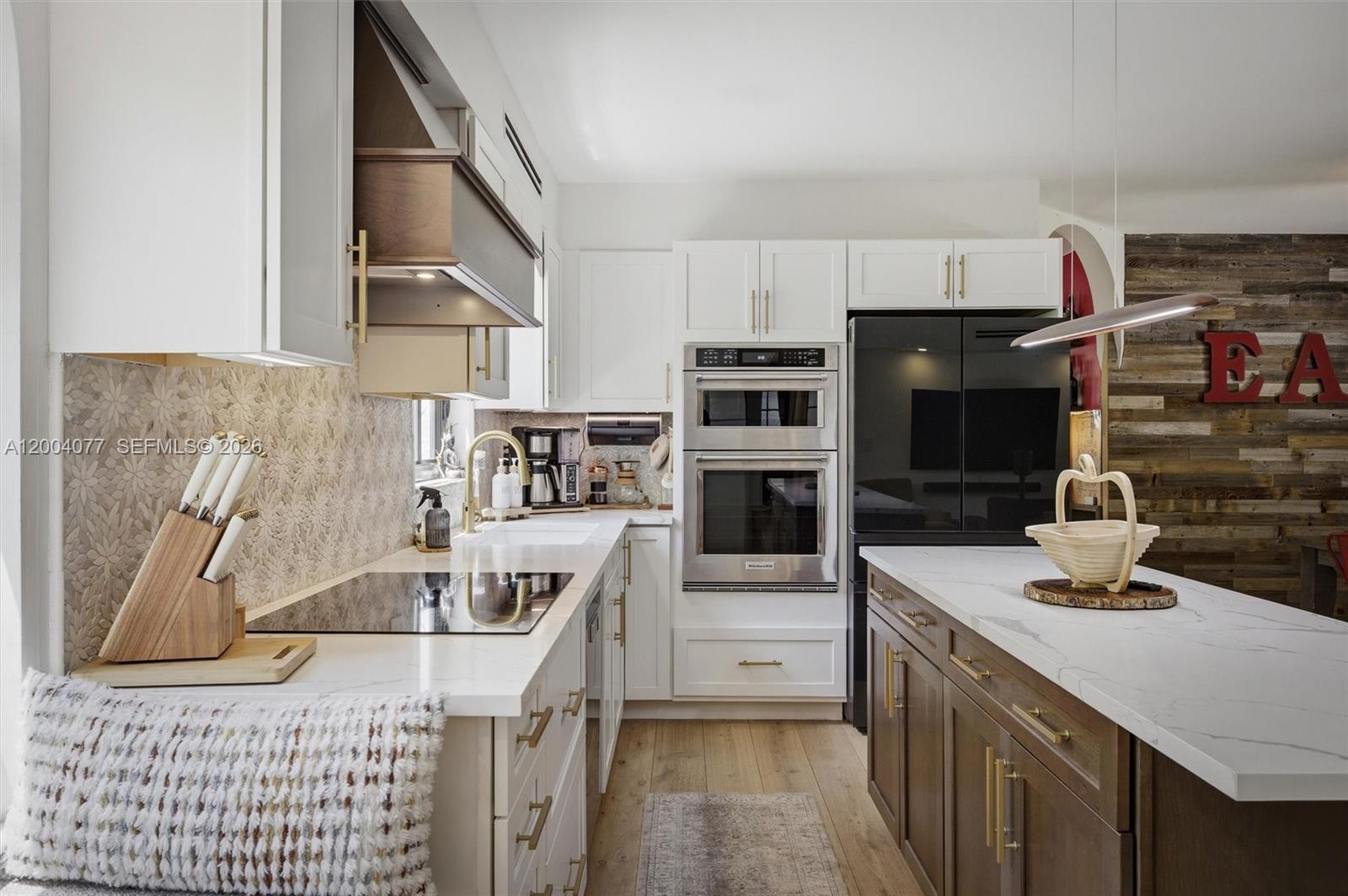 CORAL GABLES GRANADA SEC - Residential