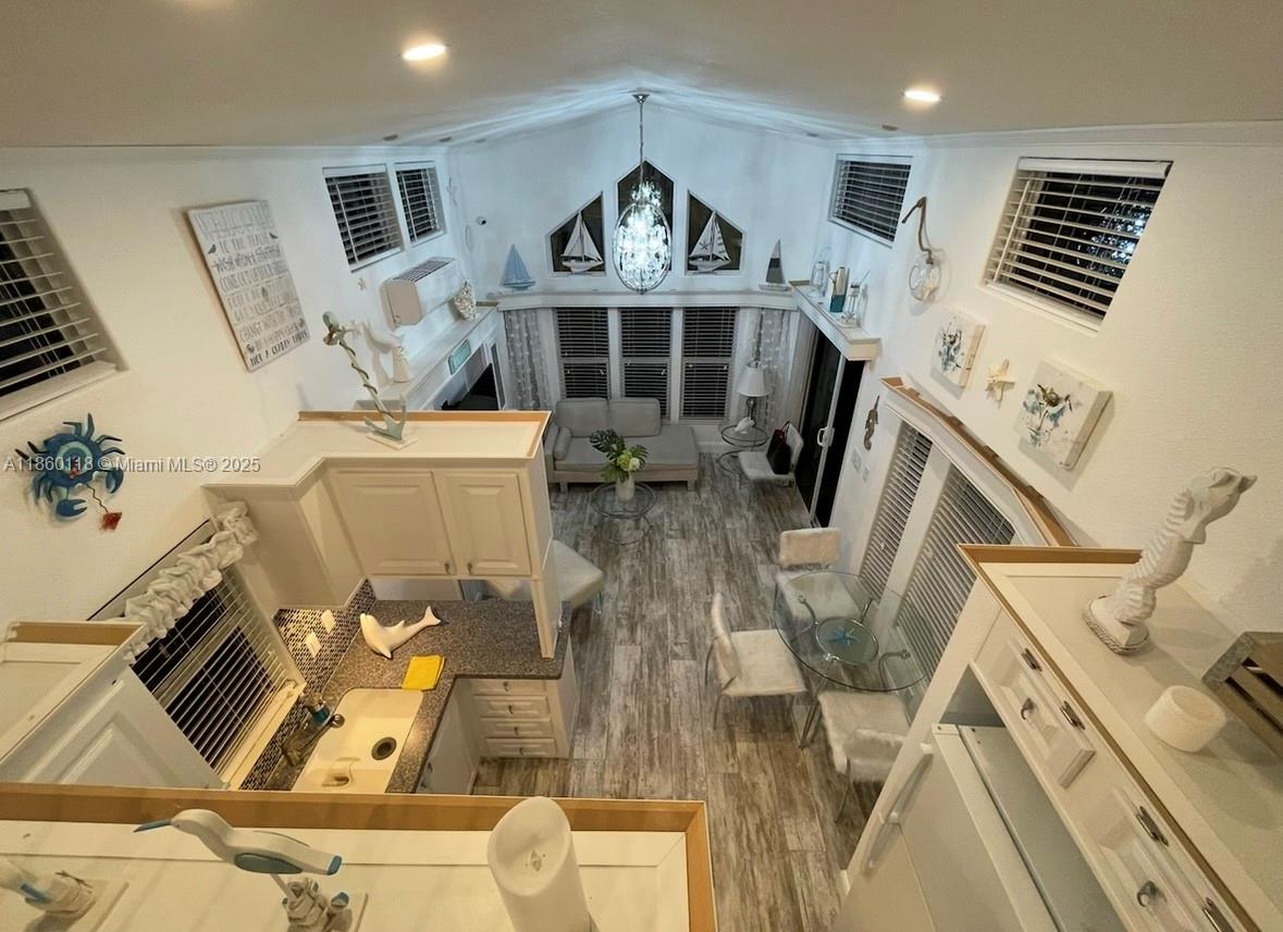CALUSA CAMPGROUND - Residential