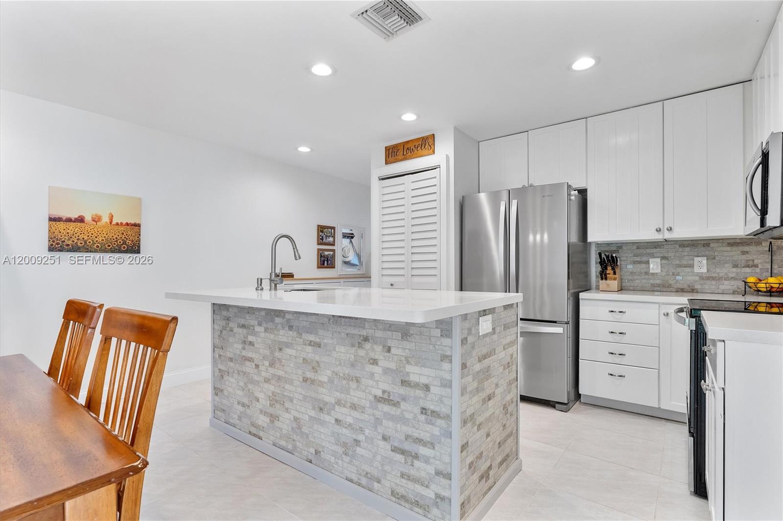CEDAR LANDING AT JACARAND - Residential