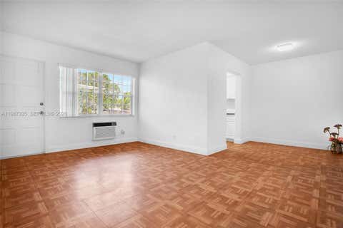 Tiny photo for Hollywood, FL 33020 (MLS # A11987335)