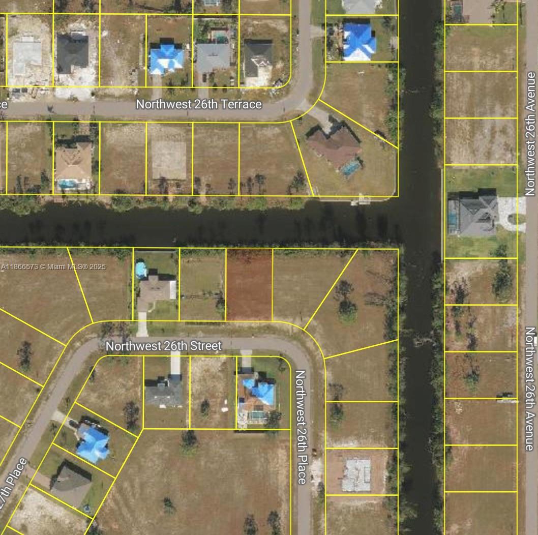 Package Deal!! Are you looking to invest in the thriving Florida real estate market? Here 6 incredible lots for sale, offering you the perfect opportunity to own a piece of paradise in two of Florida's most desirable counties: 3 lots at Lee County and 3 lots at Port Charlotte County.
Discover the perfect canvas for your future home in the highly desirable NW Cape Coral area. This residential lot offers an appealing blend of location, size, and development potential. Build your vision on this spacious 0.23-acre (approx. 10,000 sq ft) lot in NW Cape Coral. Zoned R1-D for single-family residences, the property offers a flat.