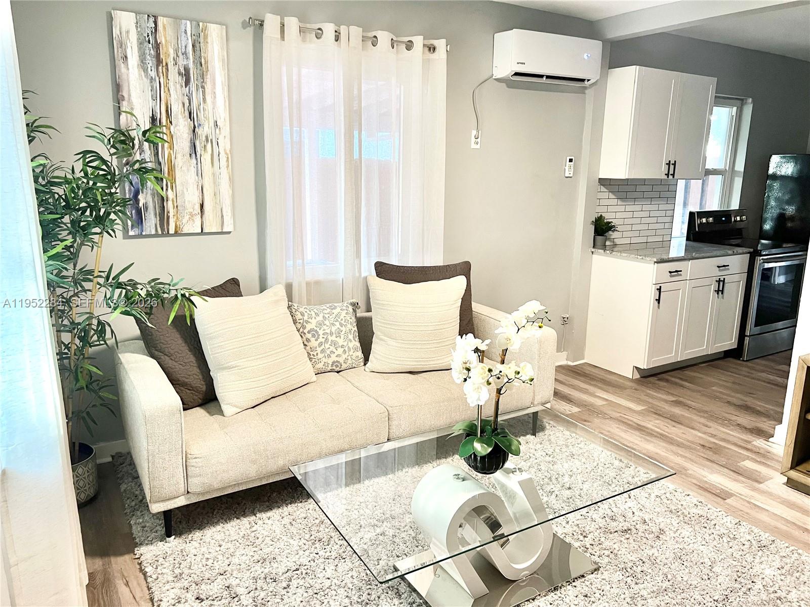 FIRST ADD TO TUSKEGEE PAR - Residential