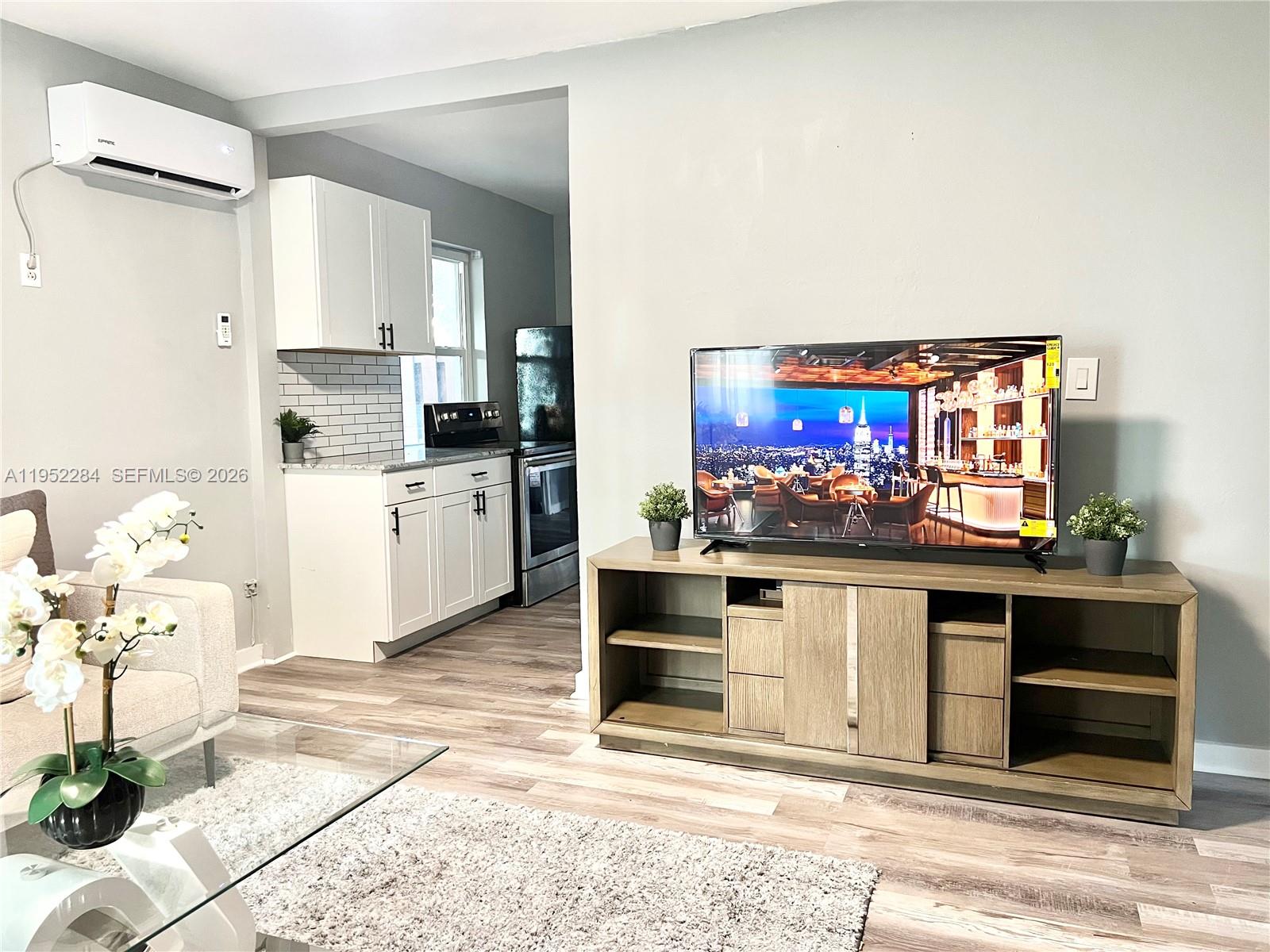 FIRST ADD TO TUSKEGEE PAR - Residential