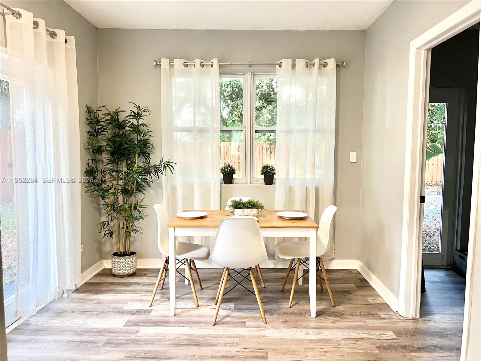 FIRST ADD TO TUSKEGEE PAR - Residential