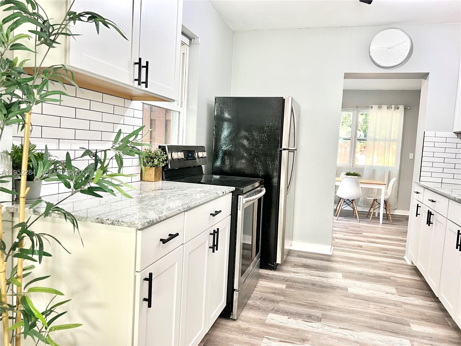 View photos, virtual tours, details... 436 NW 15th Ave