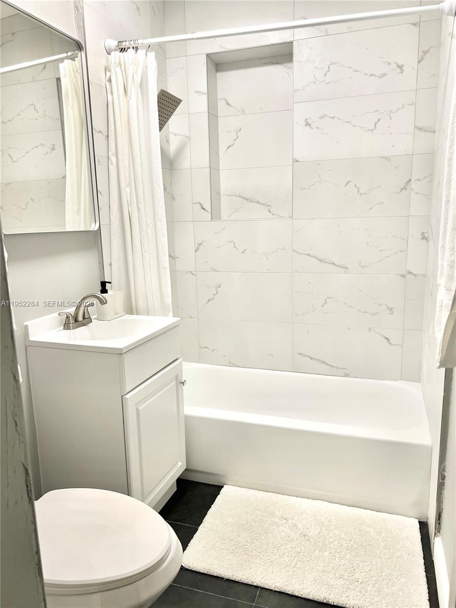 FIRST ADD TO TUSKEGEE PAR - Residential