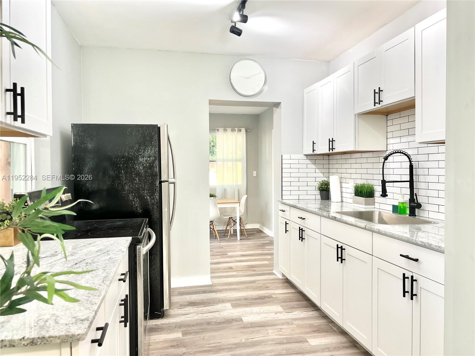 View photos, virtual tours, details... 436 NW 15th Ave