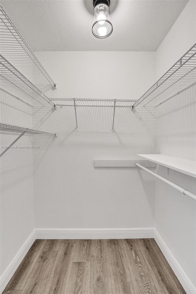 LAUDERDALE NORTH PARK SEC - Residential