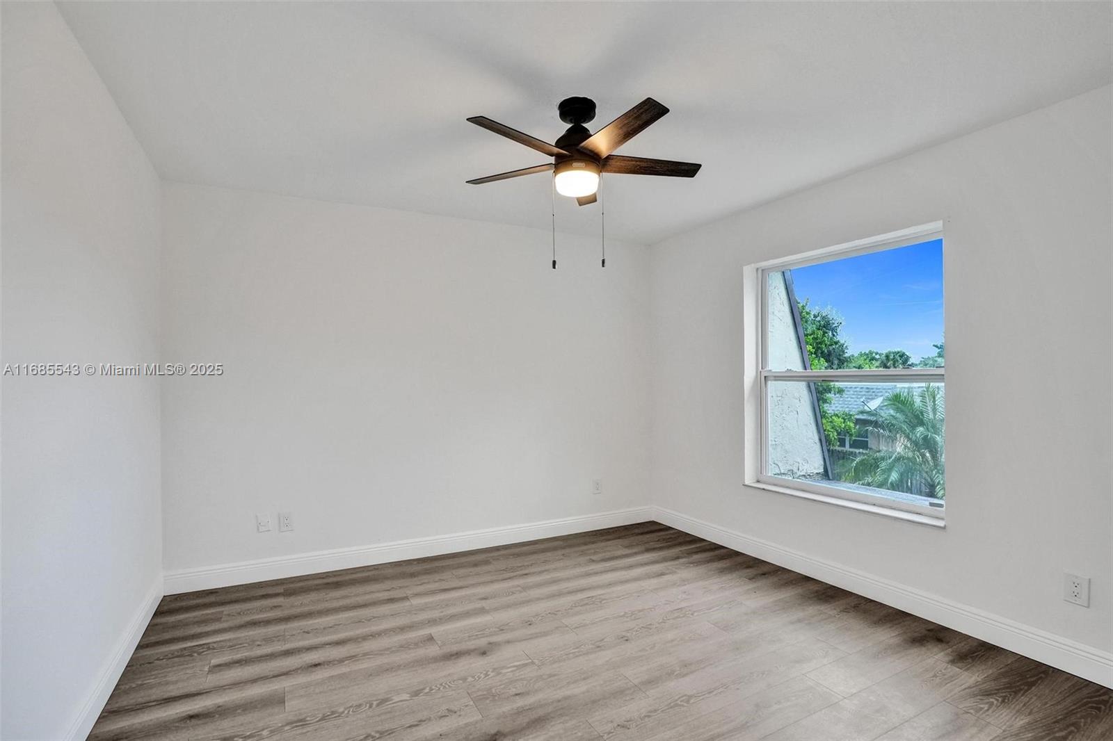 LAUDERDALE NORTH PARK SEC - Residential