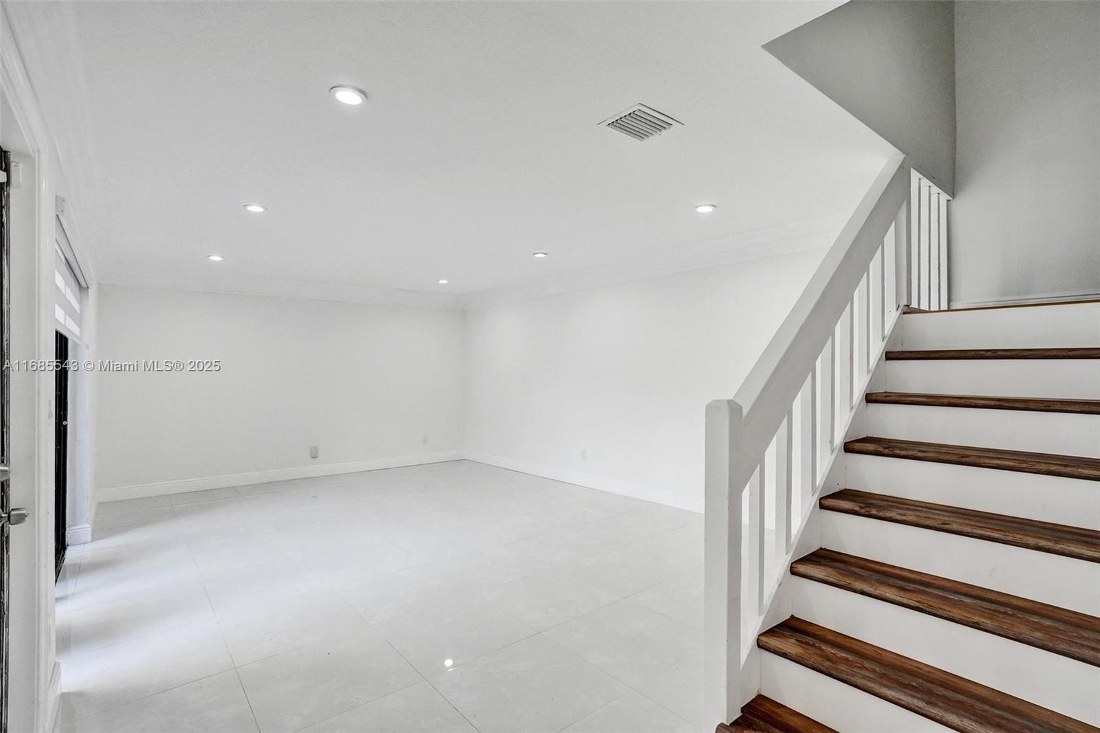 LAUDERDALE NORTH PARK SEC - Residential