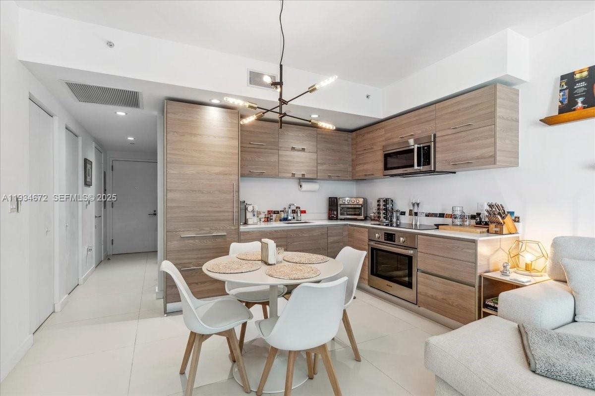 1300 S Miami Ave 3008