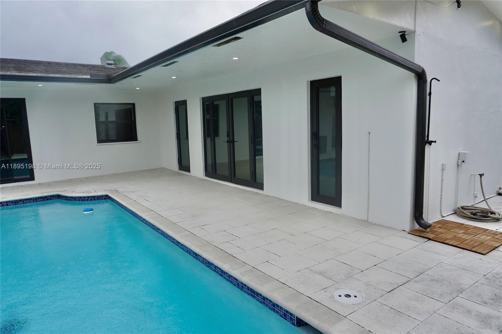 BOULEVARD HEIGHTS SEC 1 - Residential