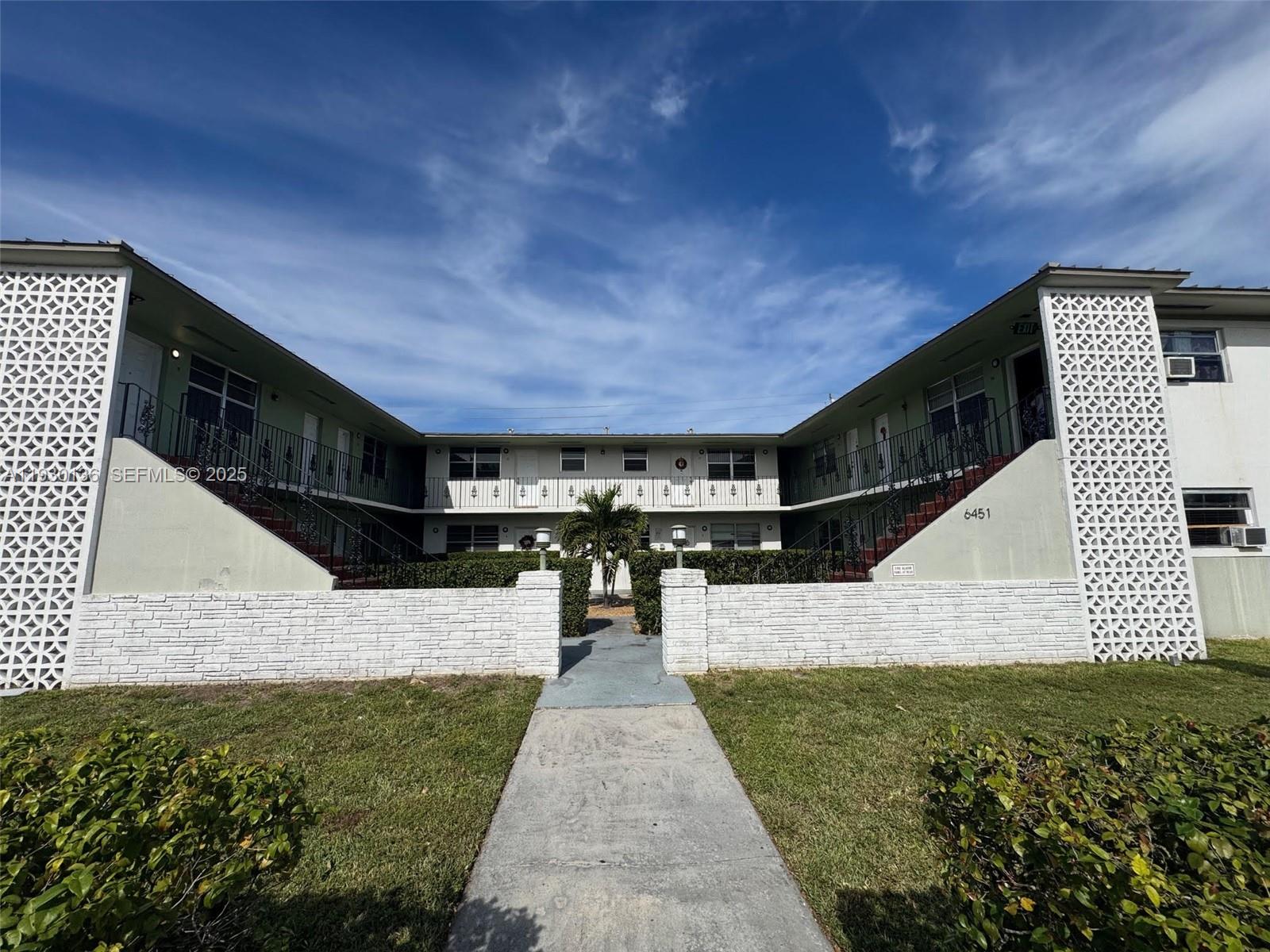 WINONA PARK - Residential Lease