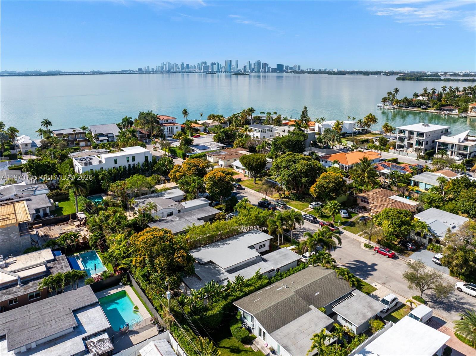 TREASURE PLAZA - Residential