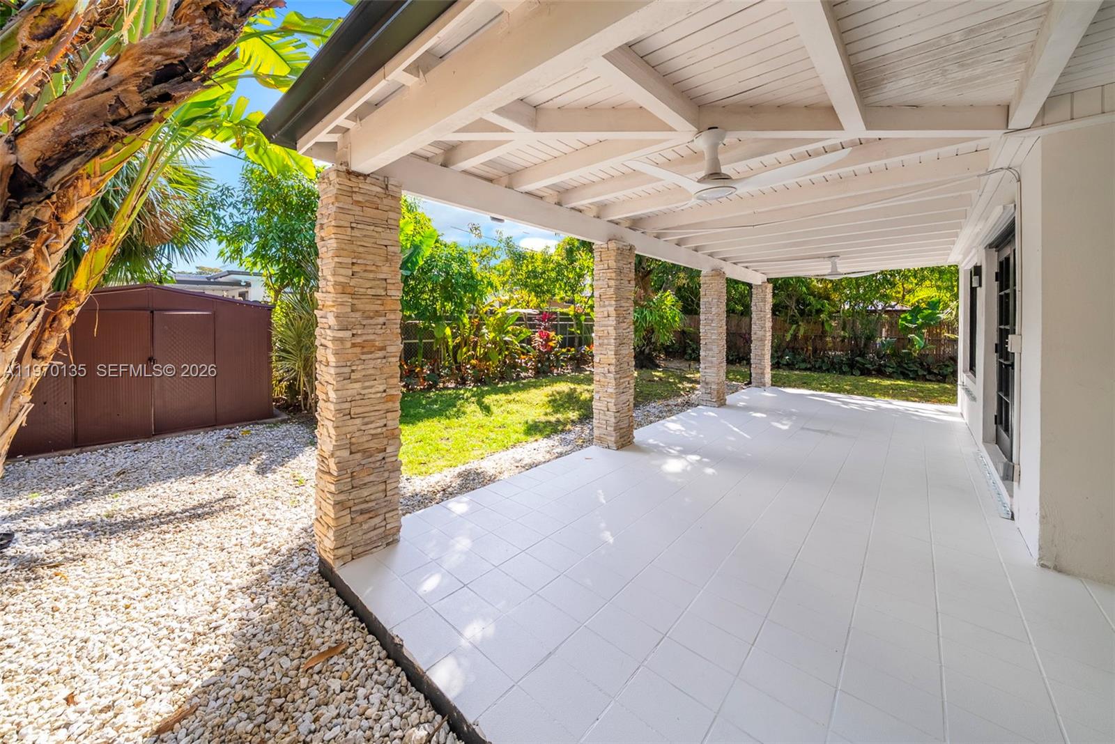 TREASURE PLAZA - Residential