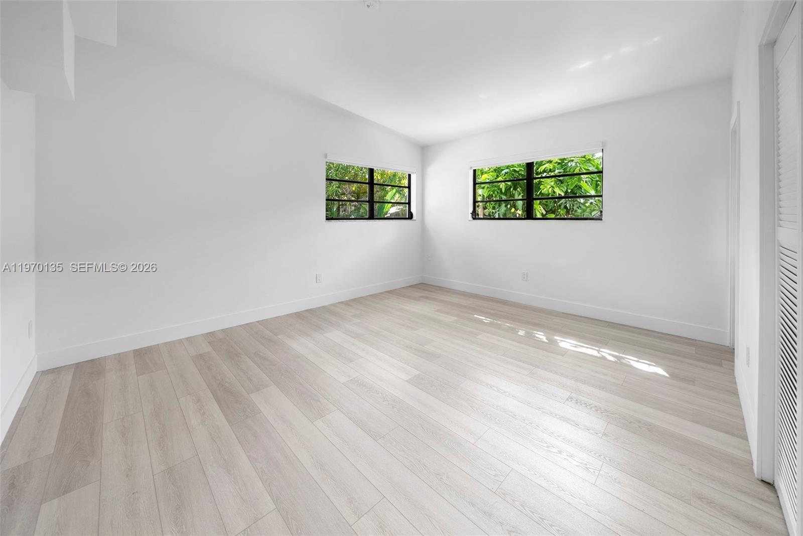 TREASURE PLAZA - Residential