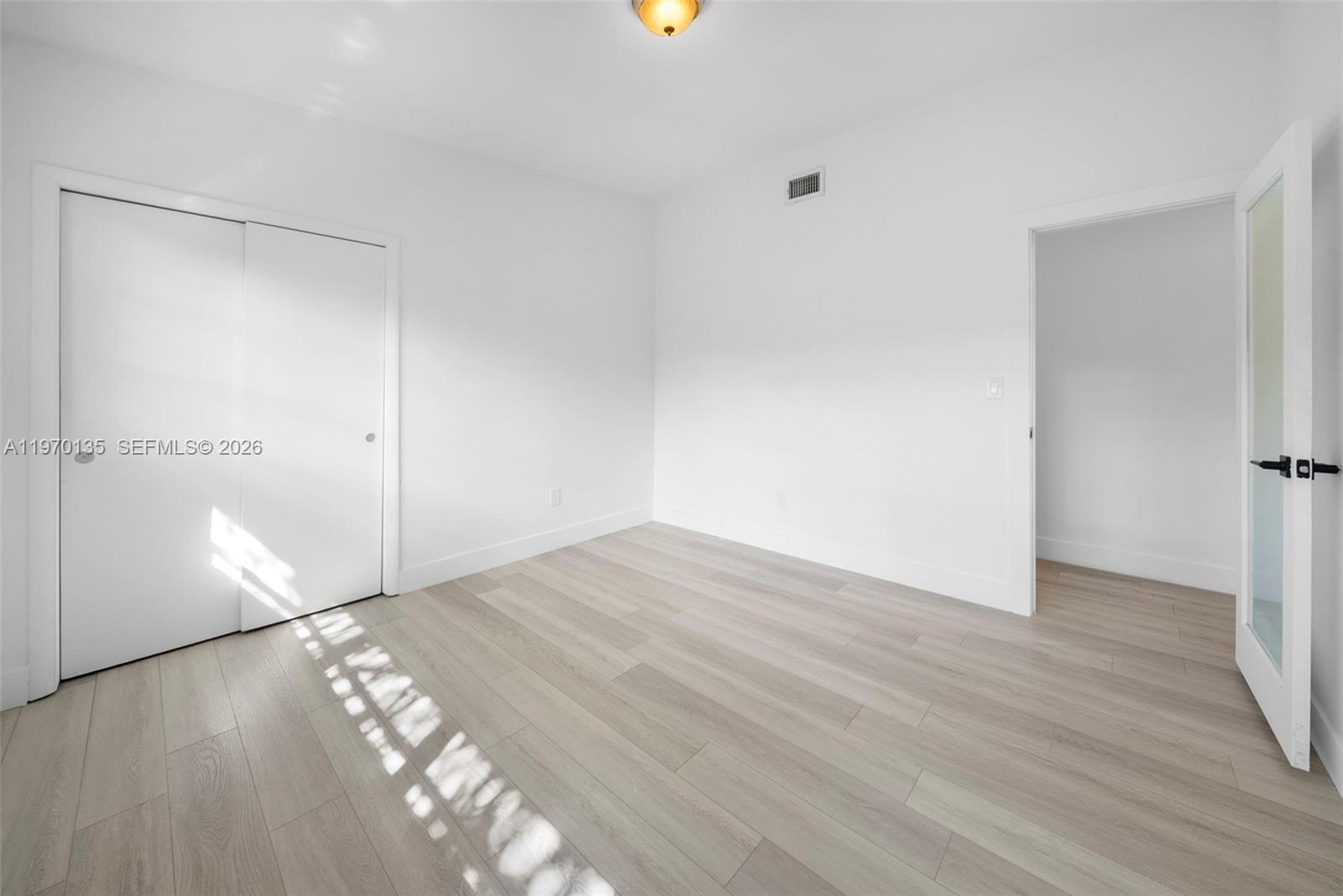 TREASURE PLAZA - Residential